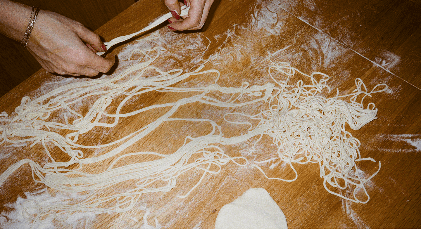 De plek in de Baarsjes waar we de buurt samenbrengen met lokaal en goed eten!