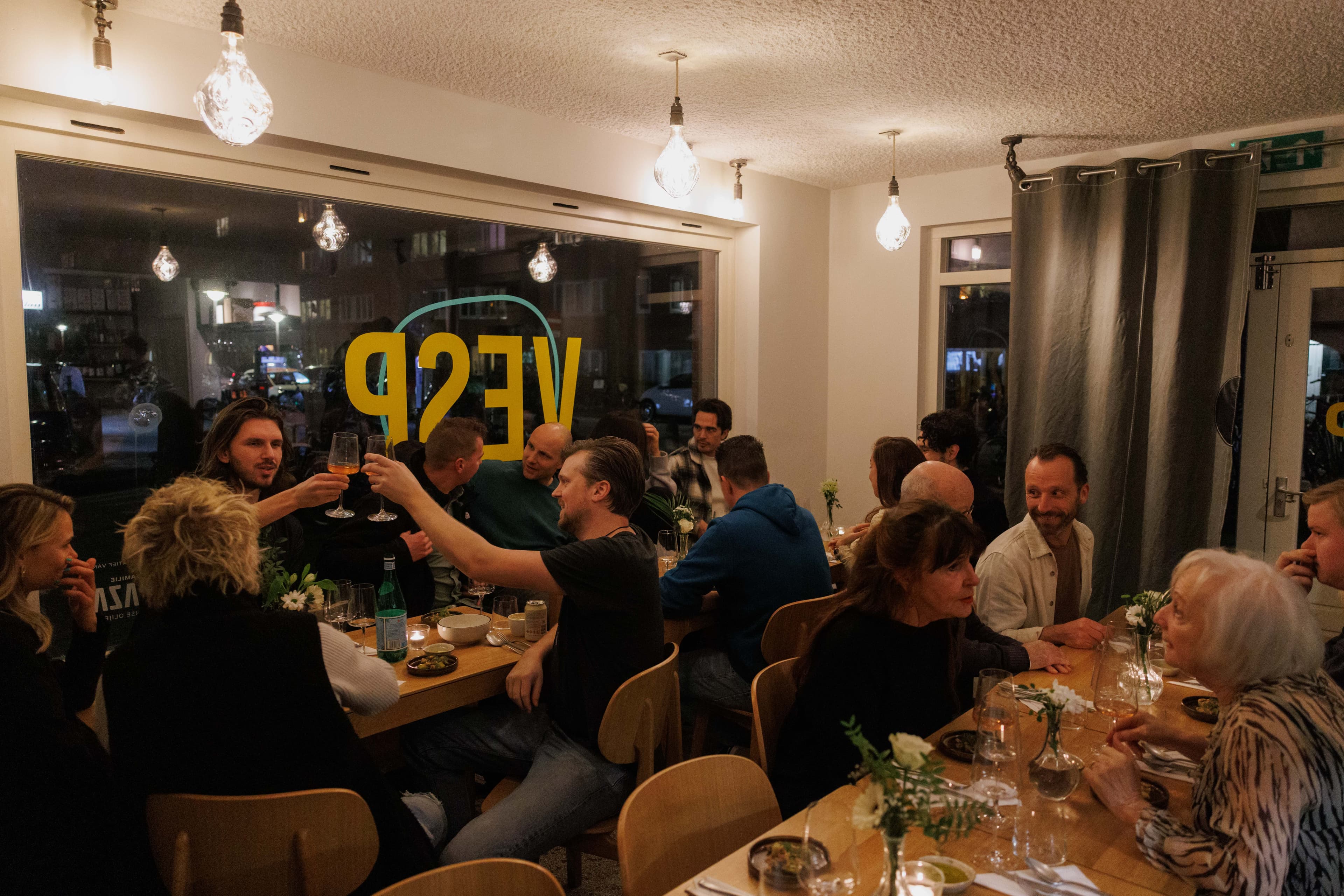 Vesp winactie: maak samen gratis kans op een etentje t.w.v €49,95